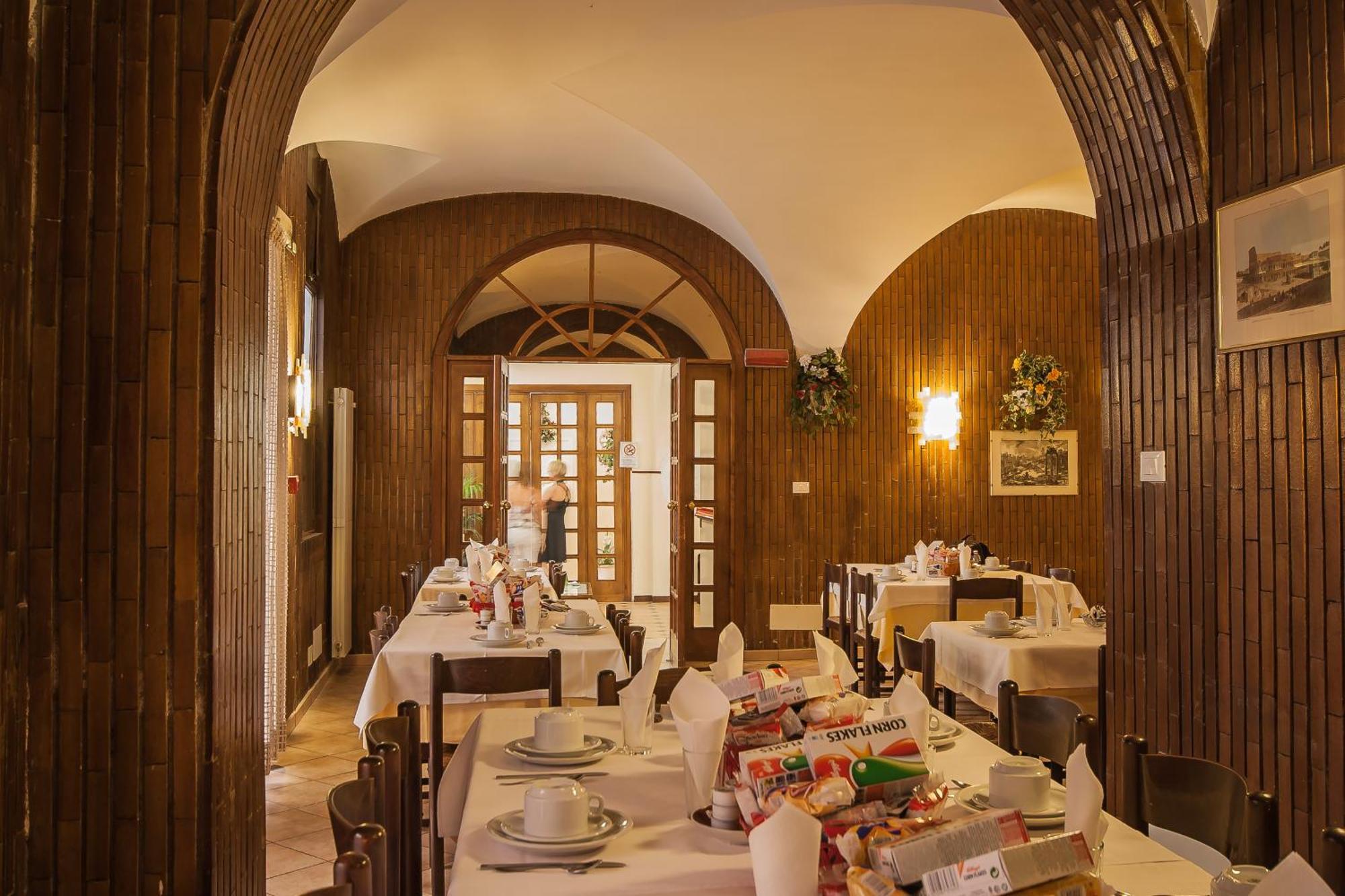Hotel Tirreno Rzym Restauracja zdjęcie