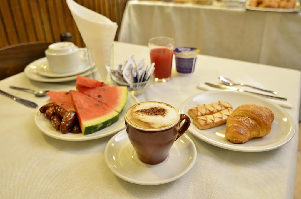 Hotel Tirreno Rzym Zewnętrze zdjęcie