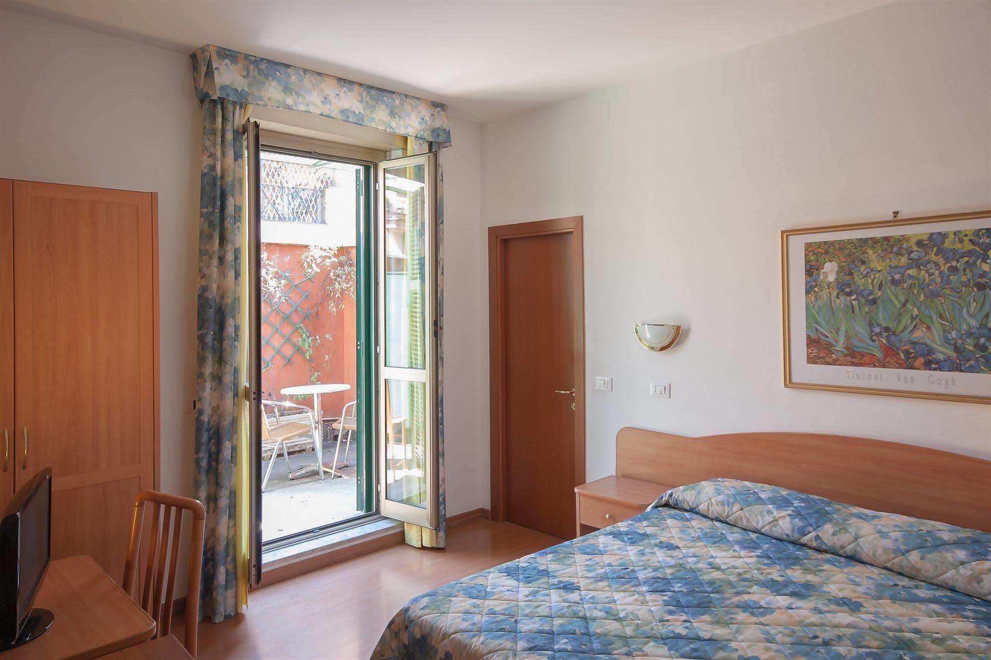 Hotel Tirreno Rzym Pokój zdjęcie